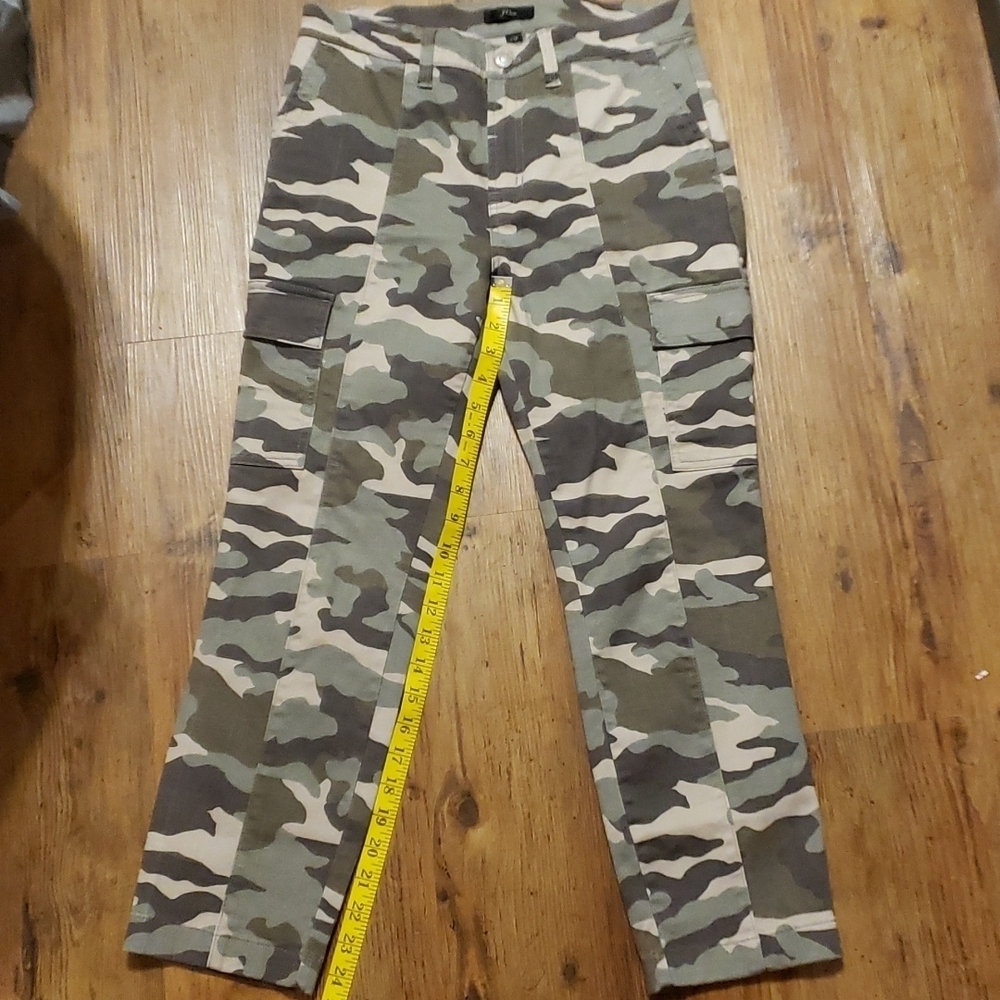 J crew cargo camouflage pants excellent condition